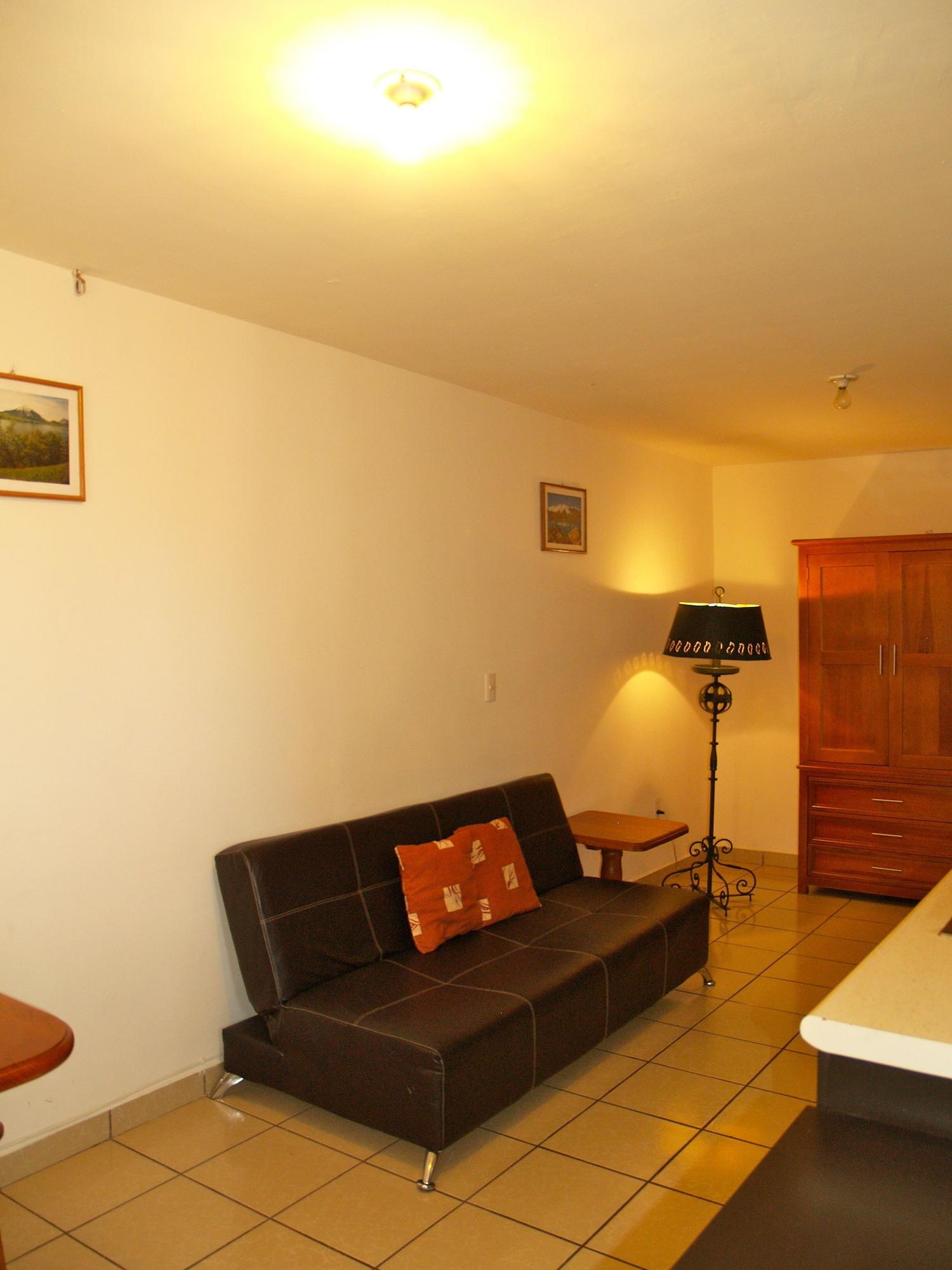 Hotel Y Posada Refugio Independencia モレリア エクステリア 写真
